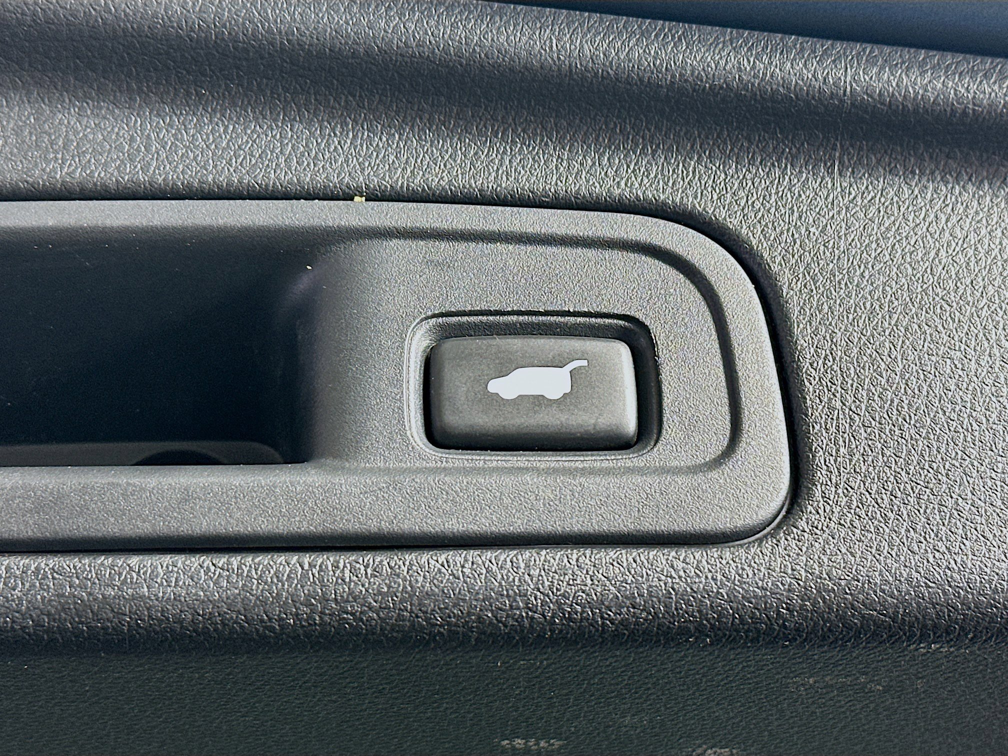 Used 2016 Honda Pilot Touring image 31