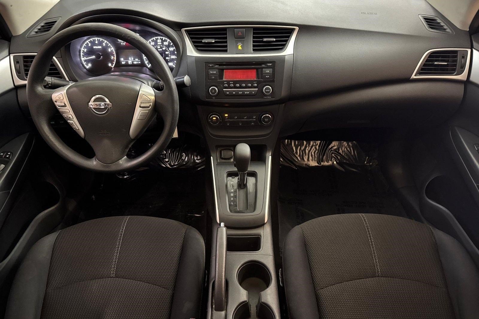 Used 2016 Nissan Sentra S FWD image 15