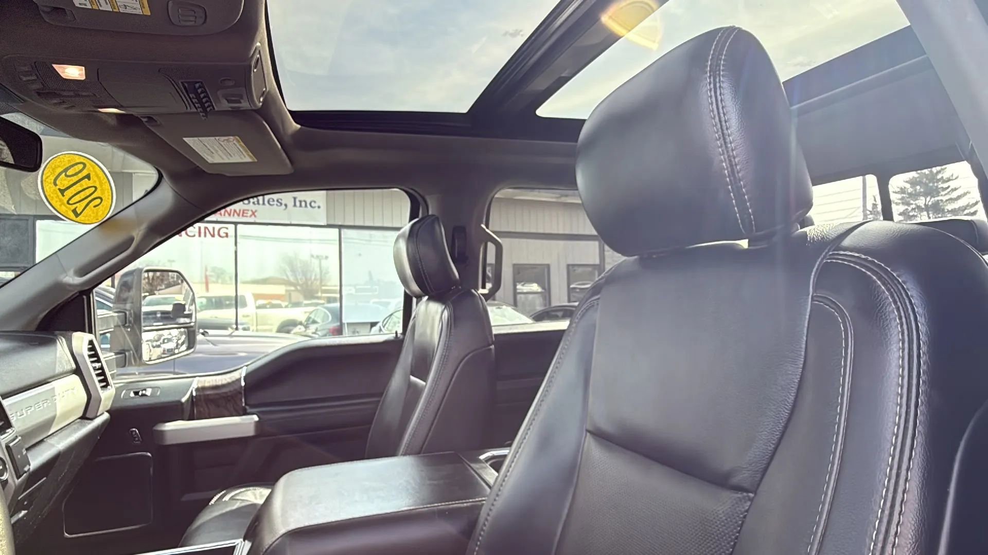 Used 2019 Ford F250 Lariat w/ Lariat Ultimate Package image 15