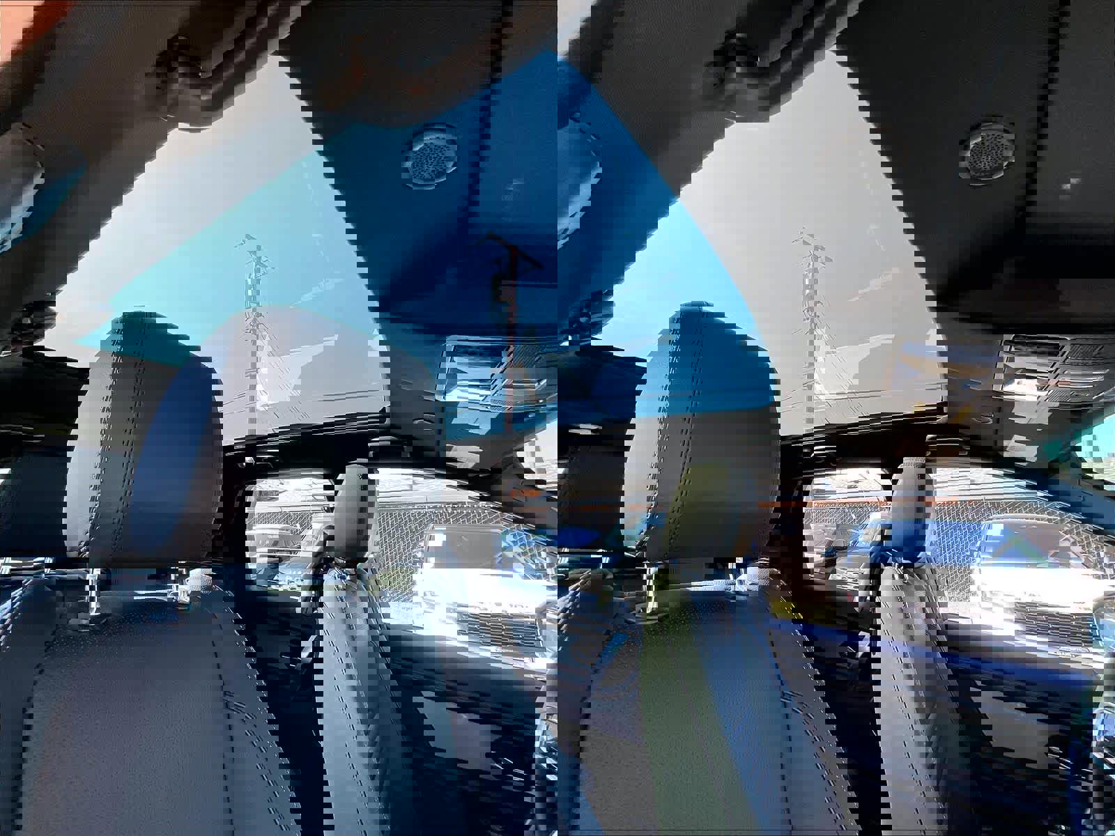 Used 2025 Land Rover Discovery Sport Dynamic SE image 24