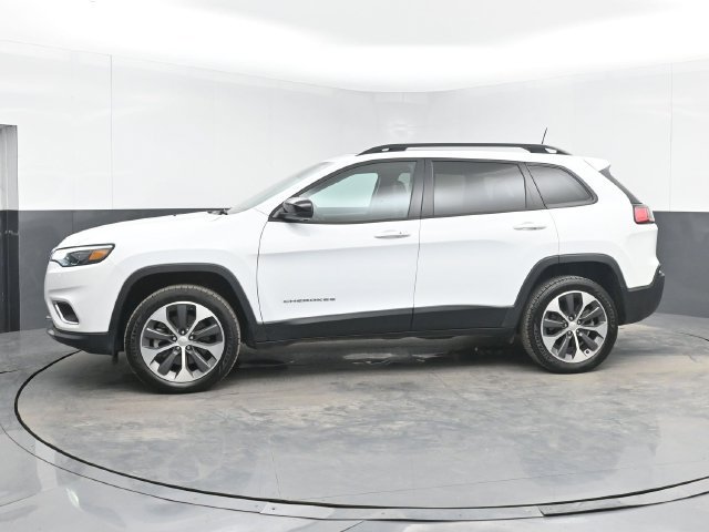 Used 2022 Jeep Cherokee Limited w/ Elite Package AWD/4WD image 6