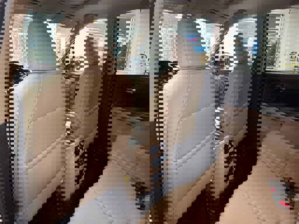 Used 2016 Honda Pilot EX-L image 19