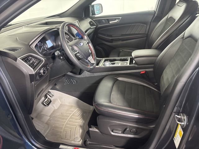 Used 2024 Ford Edge ST-Line w/ Class II Trailer Tow Package AWD/4WD image 16