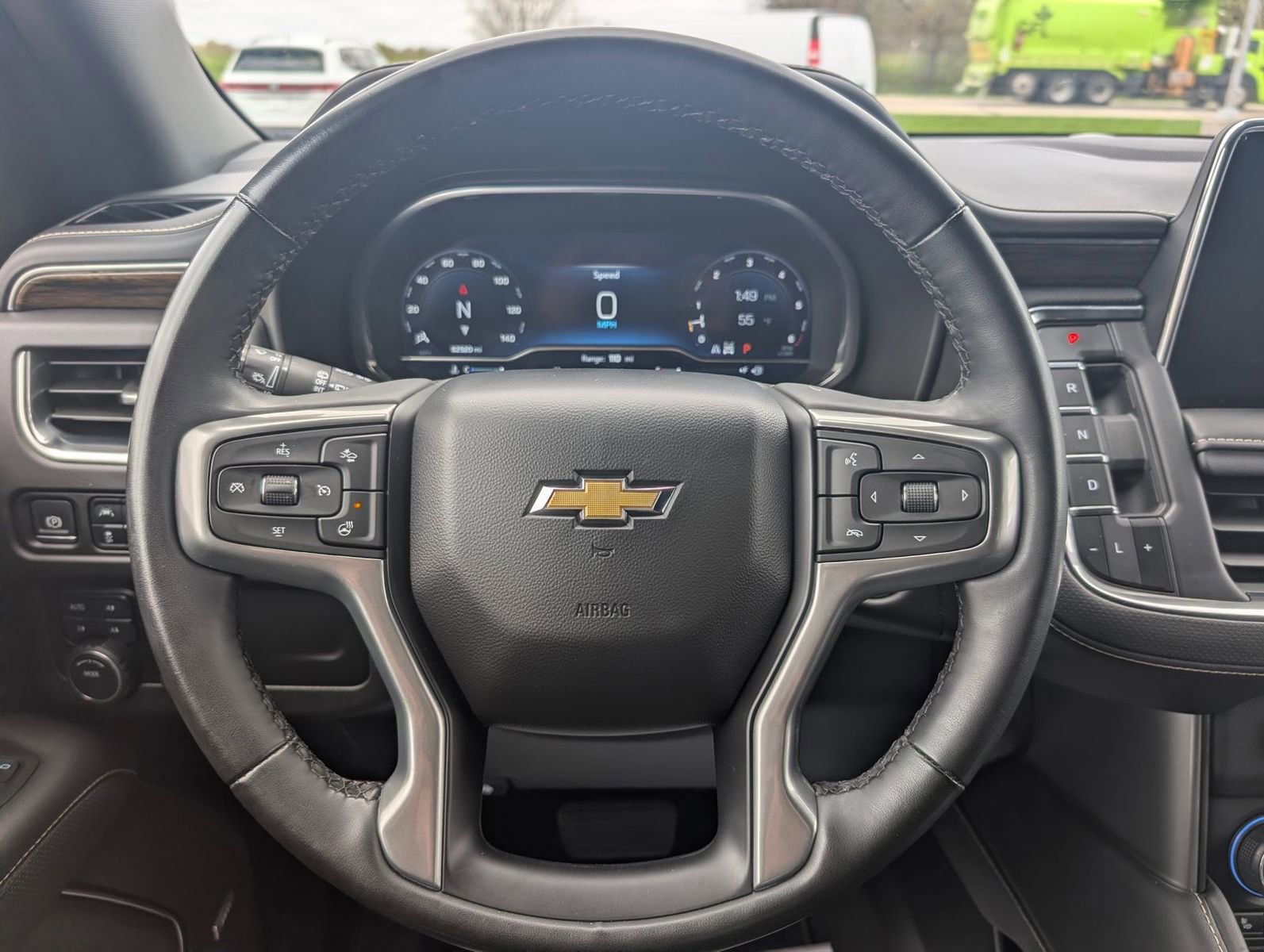Used 2024 Chevrolet Suburban Premier AWD/4WD image 14