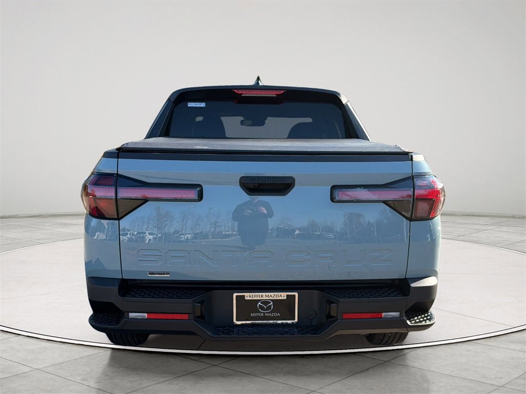Used 2023 Hyundai Santa Cruz SEL w/ Cargo Package image 18
