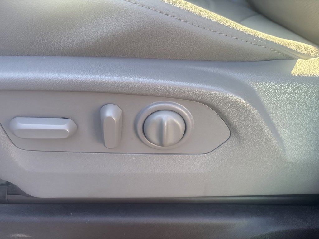 Used 2020 GMC Sierra 1500 SLT w/ SLT Premium Plus Package image 15