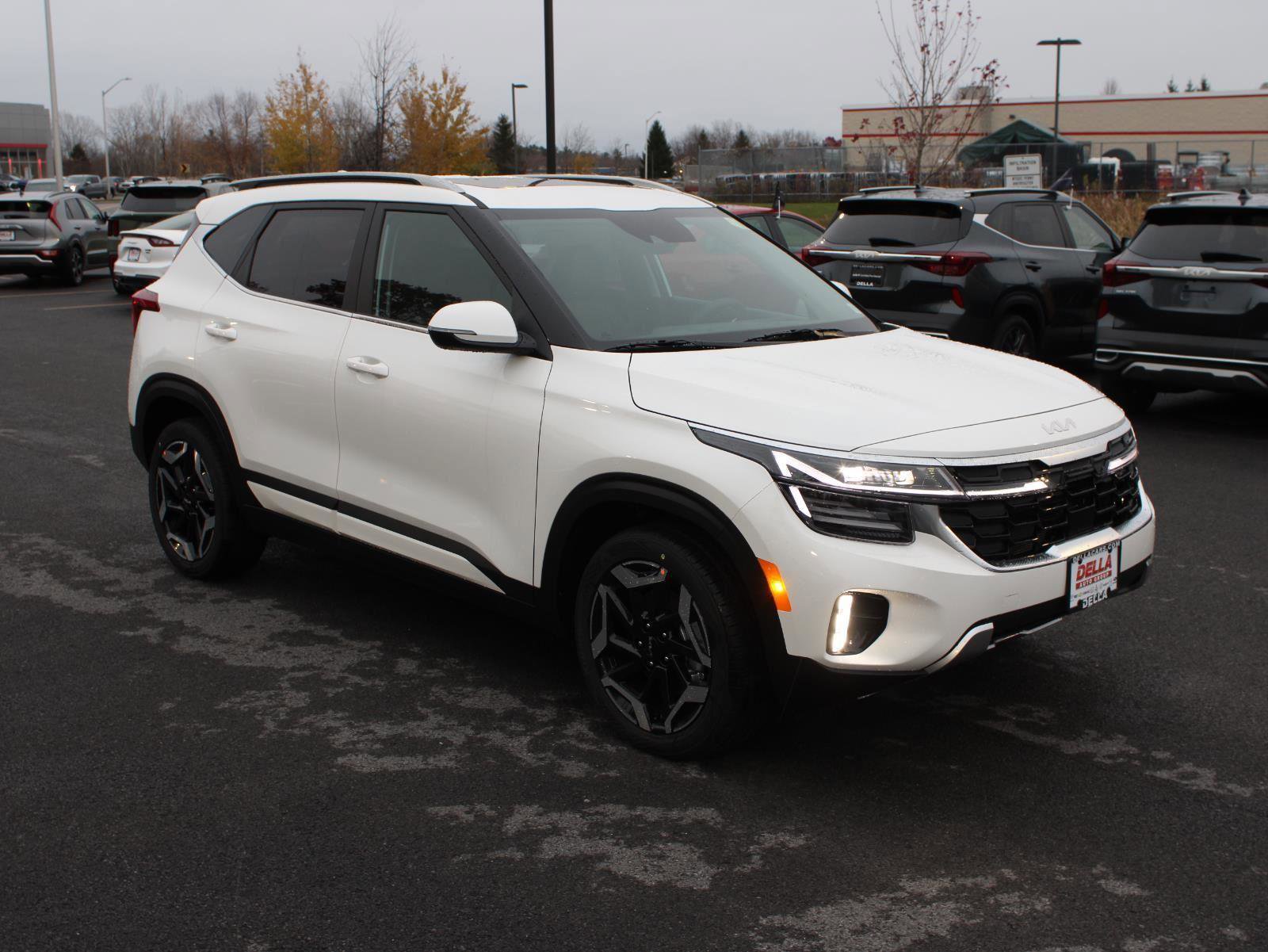 New 2026 Kia Seltos SX image 3