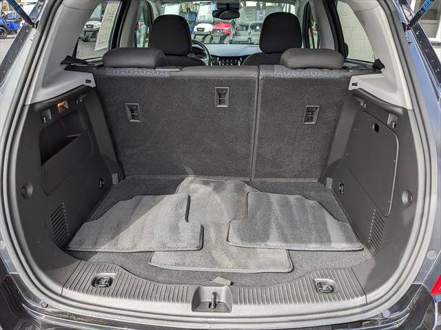 Used 2020 Chevrolet Trax LS w/ Tint and Cruise Package image 14