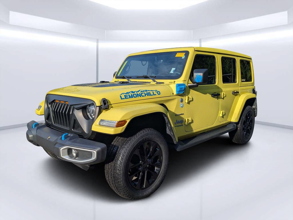 Used 2022 Jeep Wrangler Unlimited Sahara w/ Cold Weather Group AWD/4WD image 7