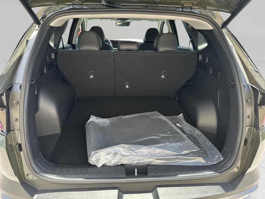 New 2026 Hyundai Tucson Limited FWD image 23