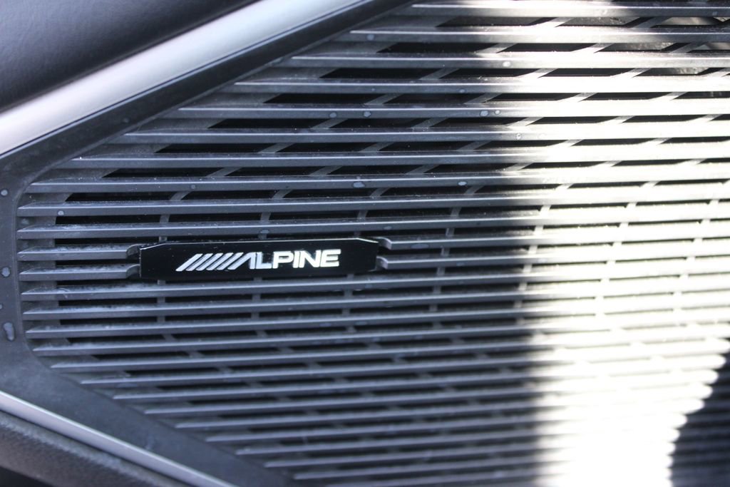 Used 2024 Jeep Wagoneer Series II w/ Flexible Seating Group image 44