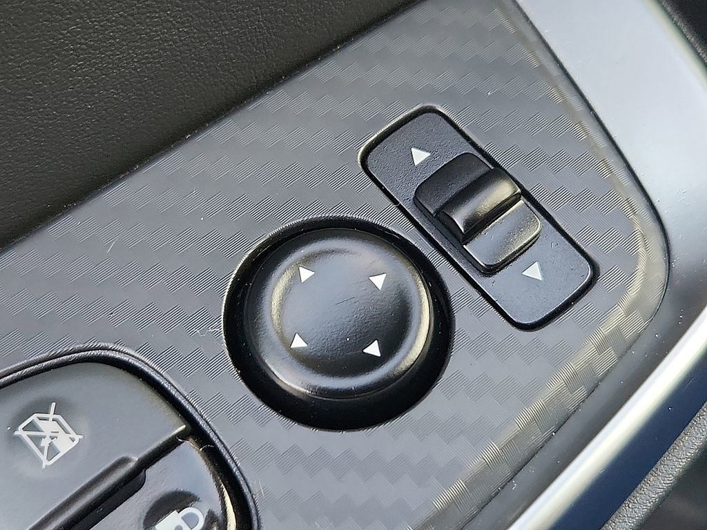 Certified 2022 Nissan Sentra SR w/ Midnight Edition image 25