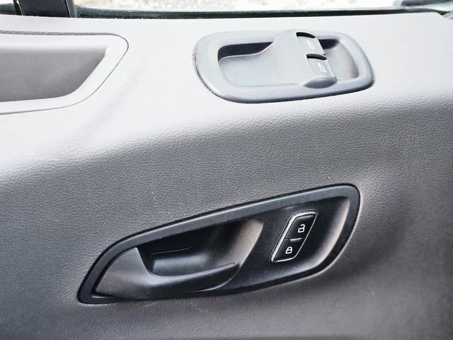 Used 2024 Ford Transit 350 XLT image 22