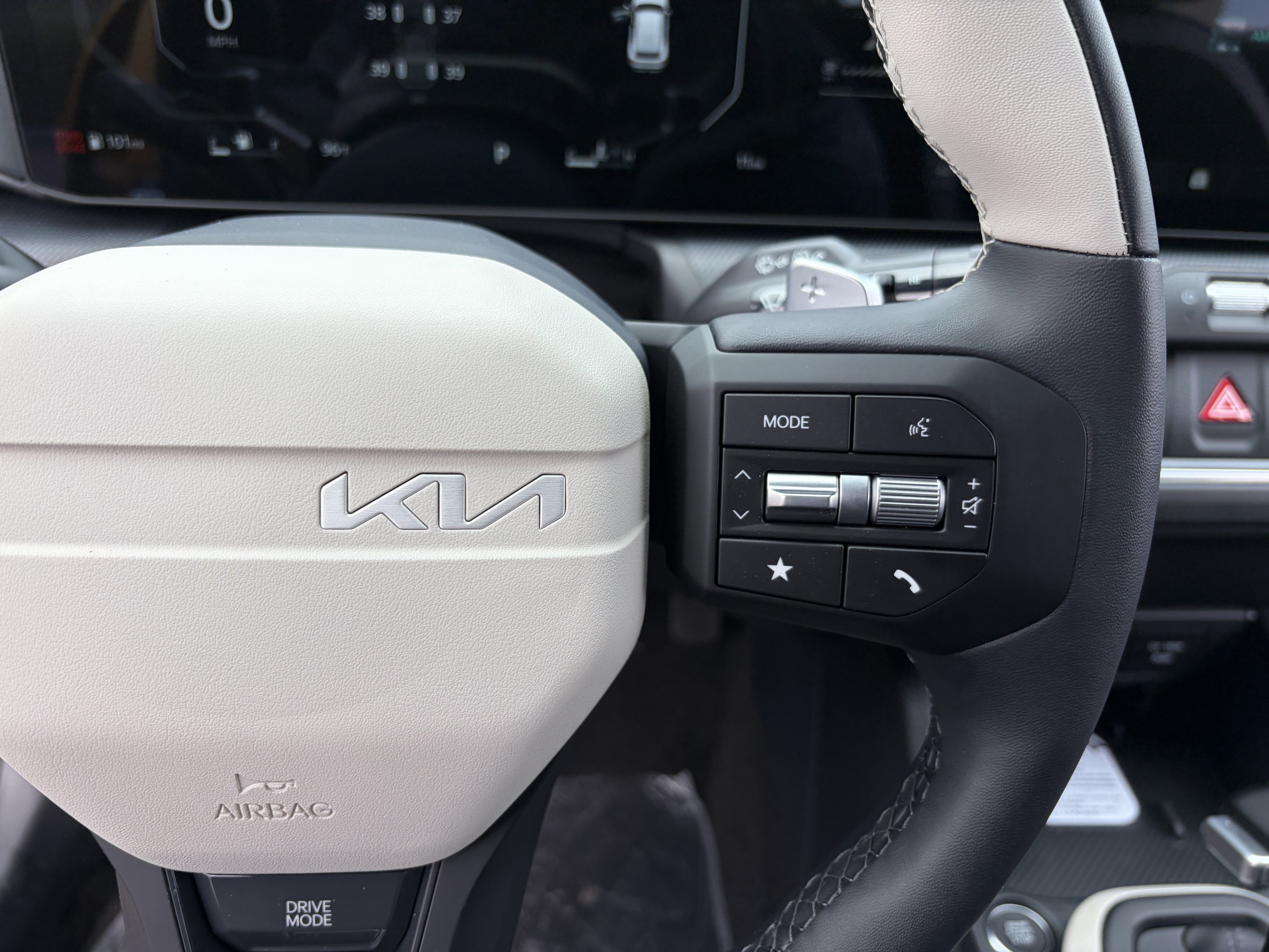New 2026 Kia K4 GT-Line Turbo w/ GT-Line Premium Package FWD image 23