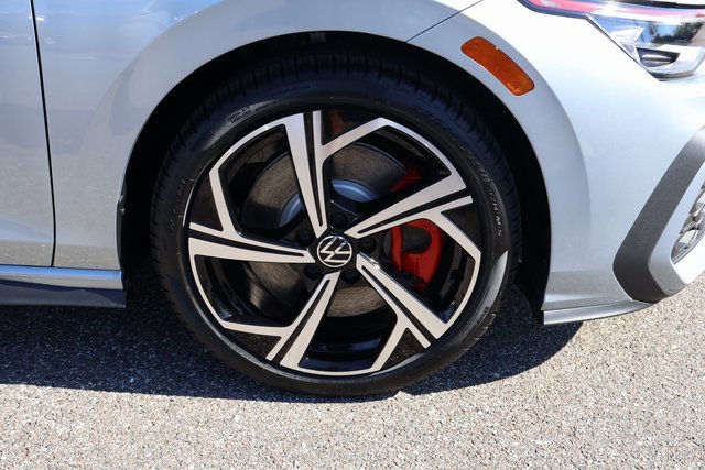 New 2026 Volkswagen GTI SE image 9