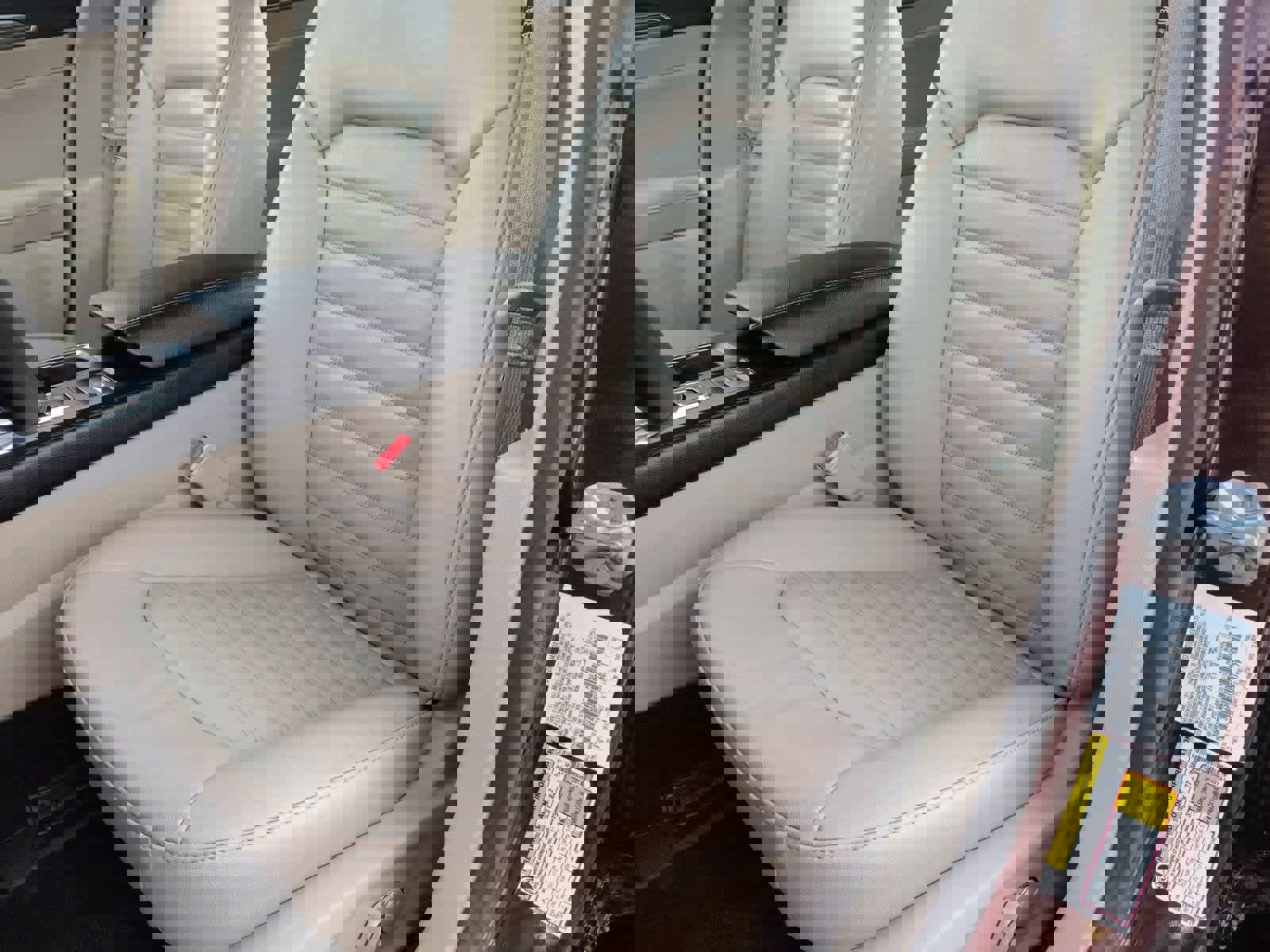 Certified 2017 Ford Fusion Energi SE image 17