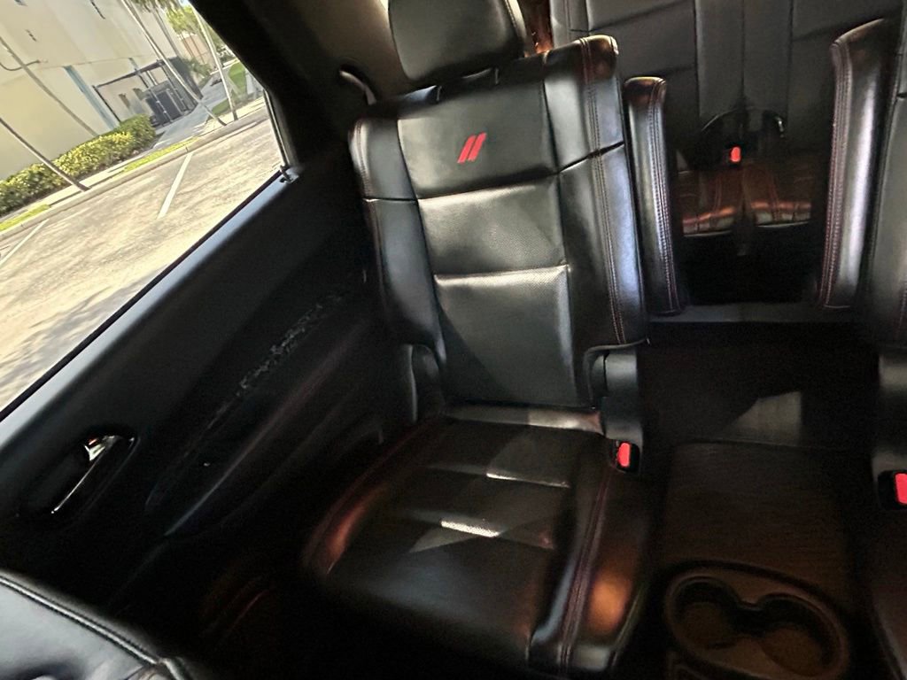 Used 2023 Dodge Durango R/T RWD image 11