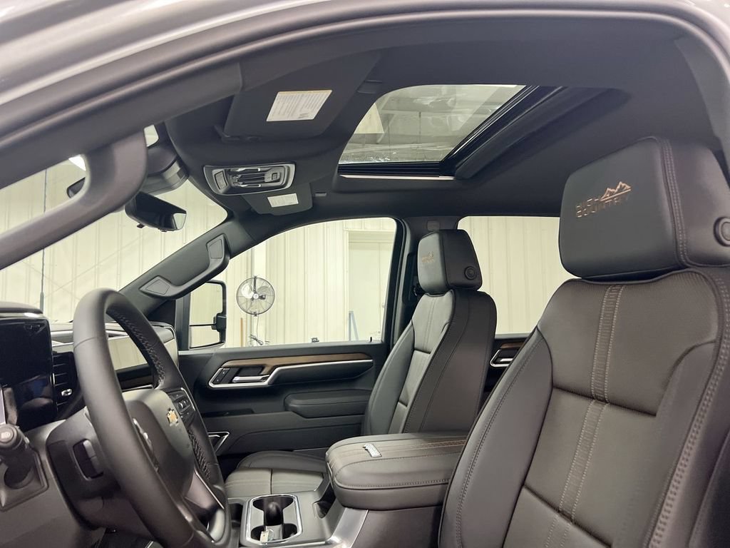 New 2026 Chevrolet Silverado 2500 High Country w/ Technology Package AWD/4WD image 20