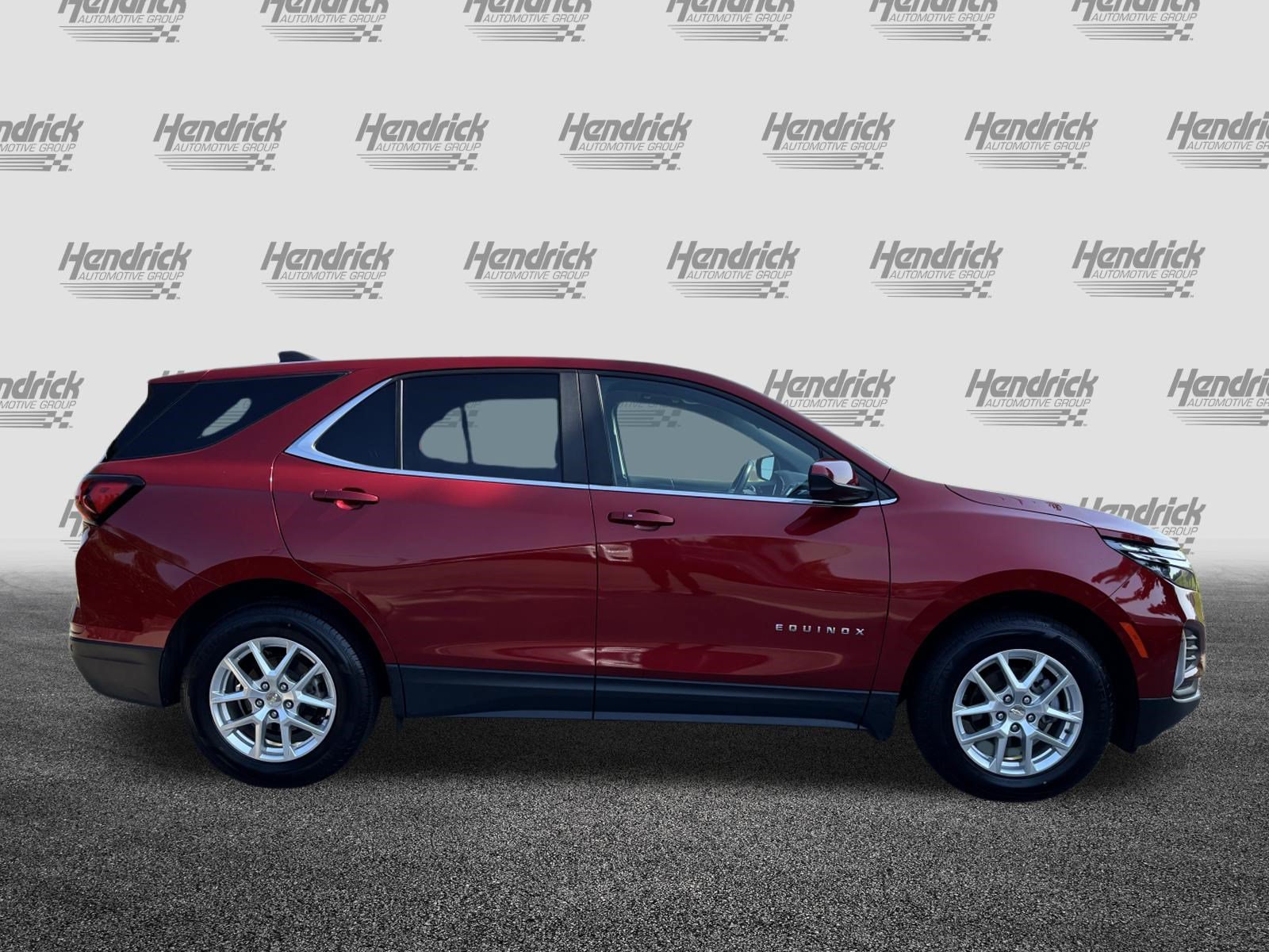 Used 2022 Chevrolet Equinox LT AWD/4WD image 11
