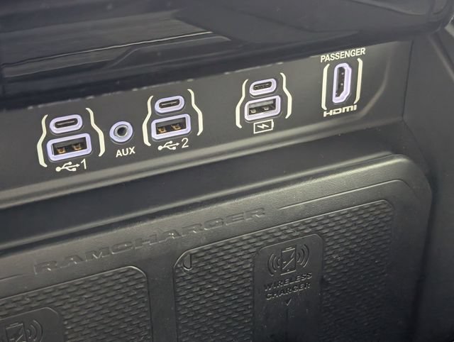 Used 2025 RAM 1500 Limited AWD/4WD image 21