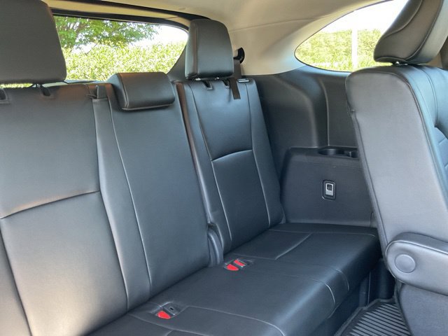 Used 2025 Toyota Highlander XLE FWD image 21