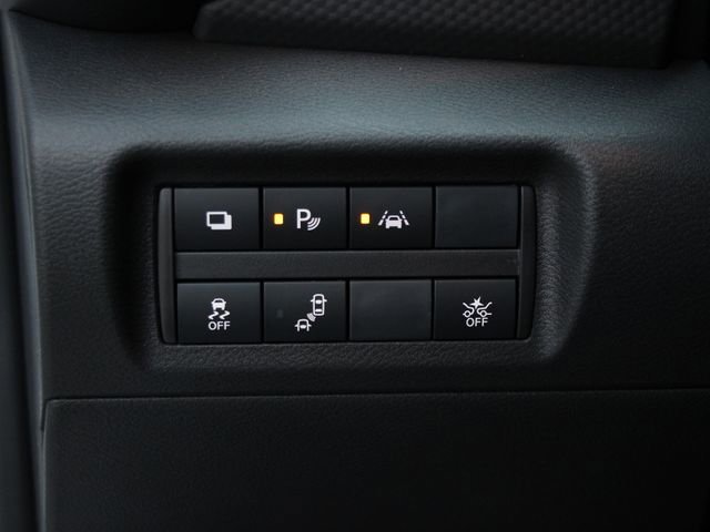 Certified 2025 Nissan Kicks Play S FWD image 22