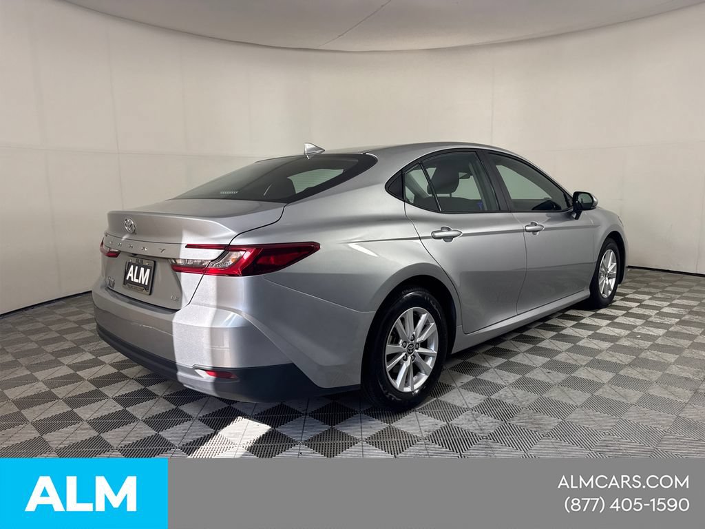 Used 2025 Toyota Camry LE FWD image 6