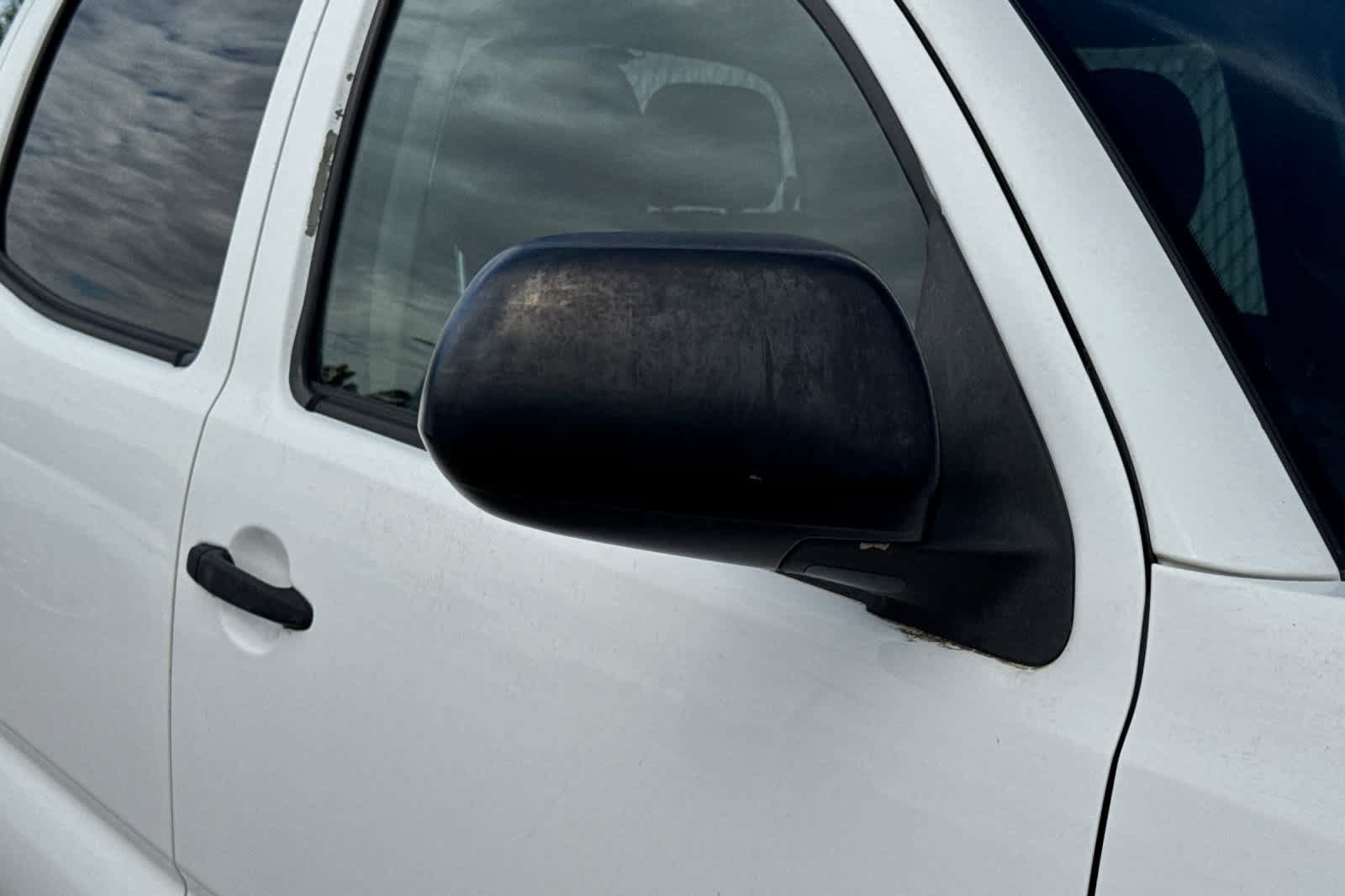 Used 2012 Toyota Tacoma PreRunner w/ SR5 Pkg RWD image 19