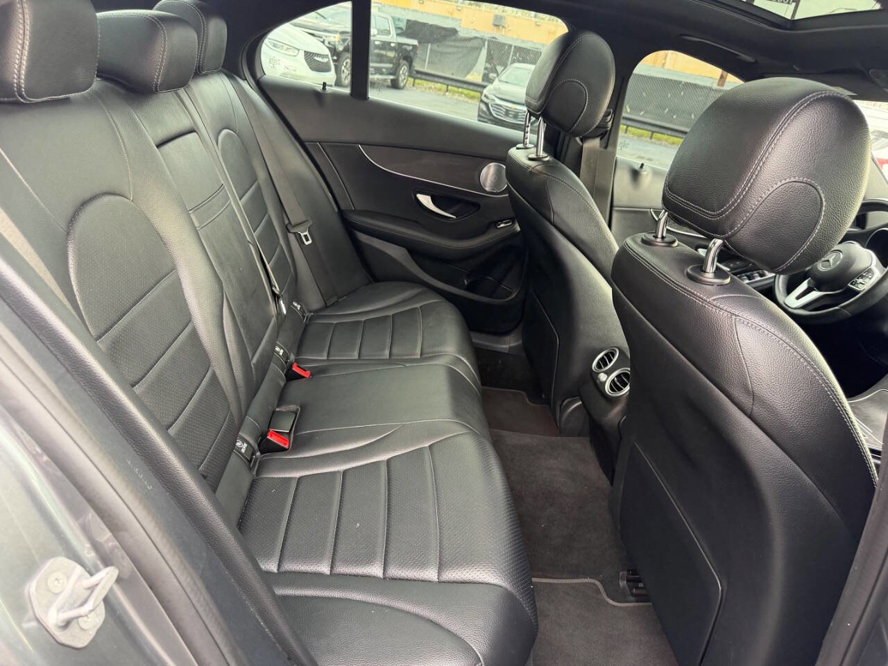 Used 2021 Mercedes-Benz C 300 4MATIC Sedan w/ Premium Package image 18