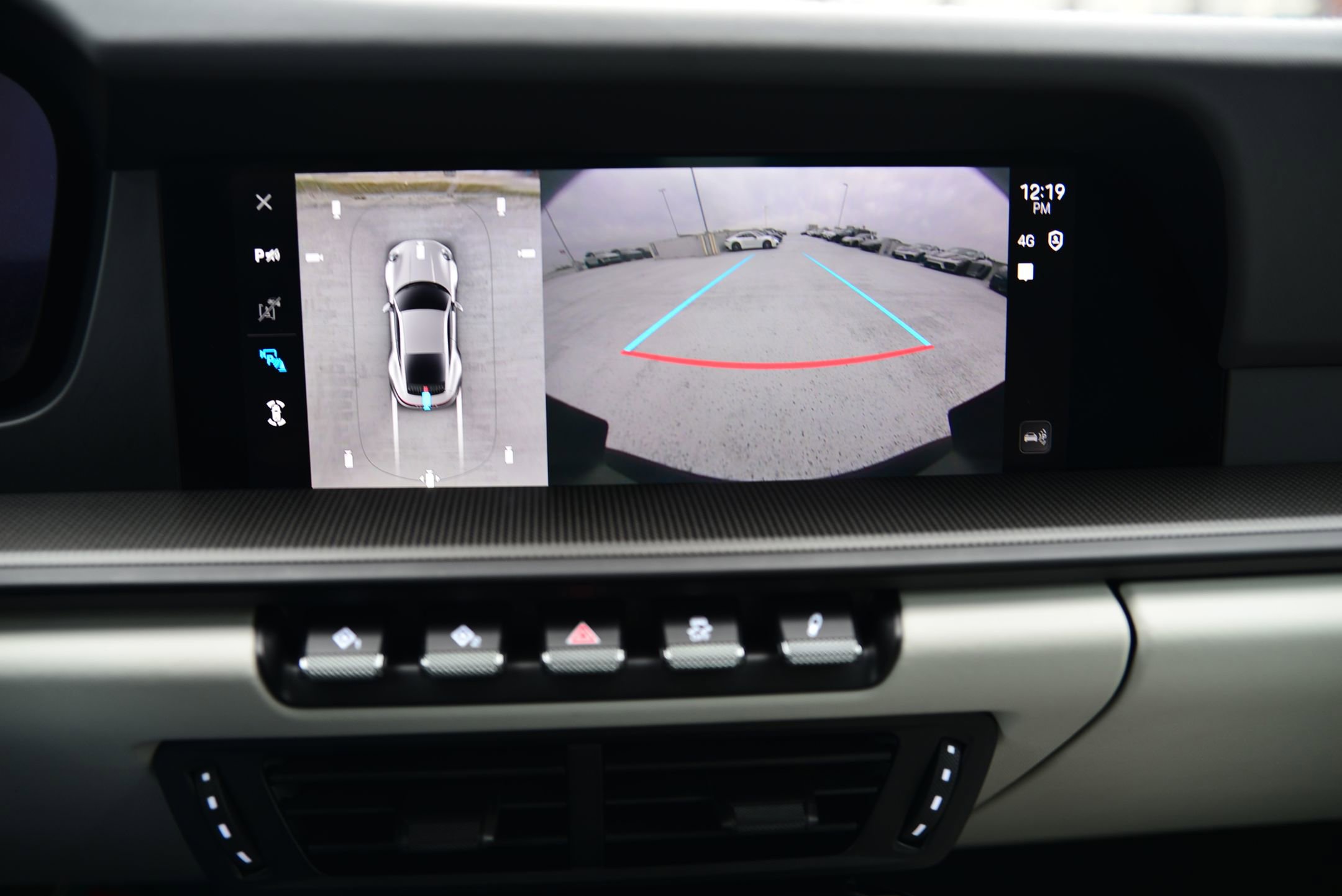 Certified 2025 Porsche 911 Carrera image 27