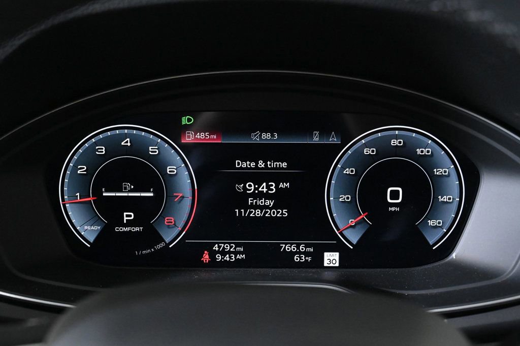 Certified 2025 Audi Q5 2.0T Premium Plus w/ Premium Plus Package image 11