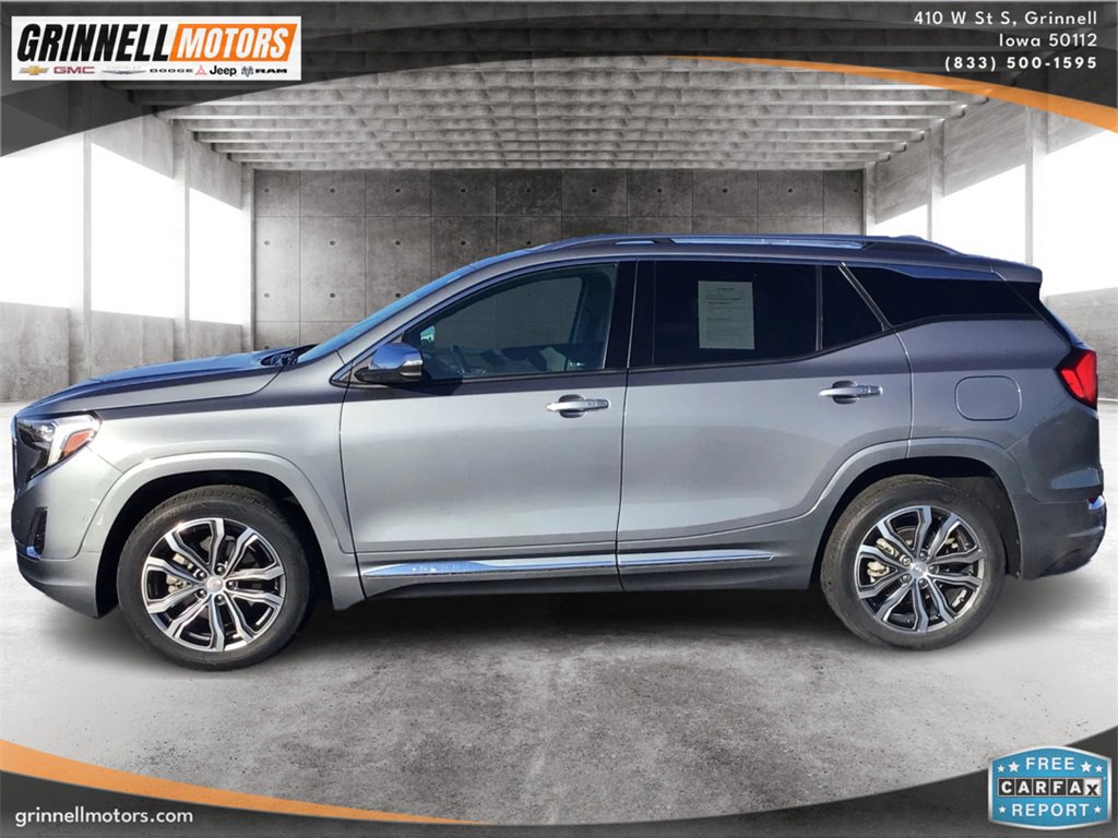 Used 2018 GMC Terrain Denali w/ Advanced Safety Package image 8