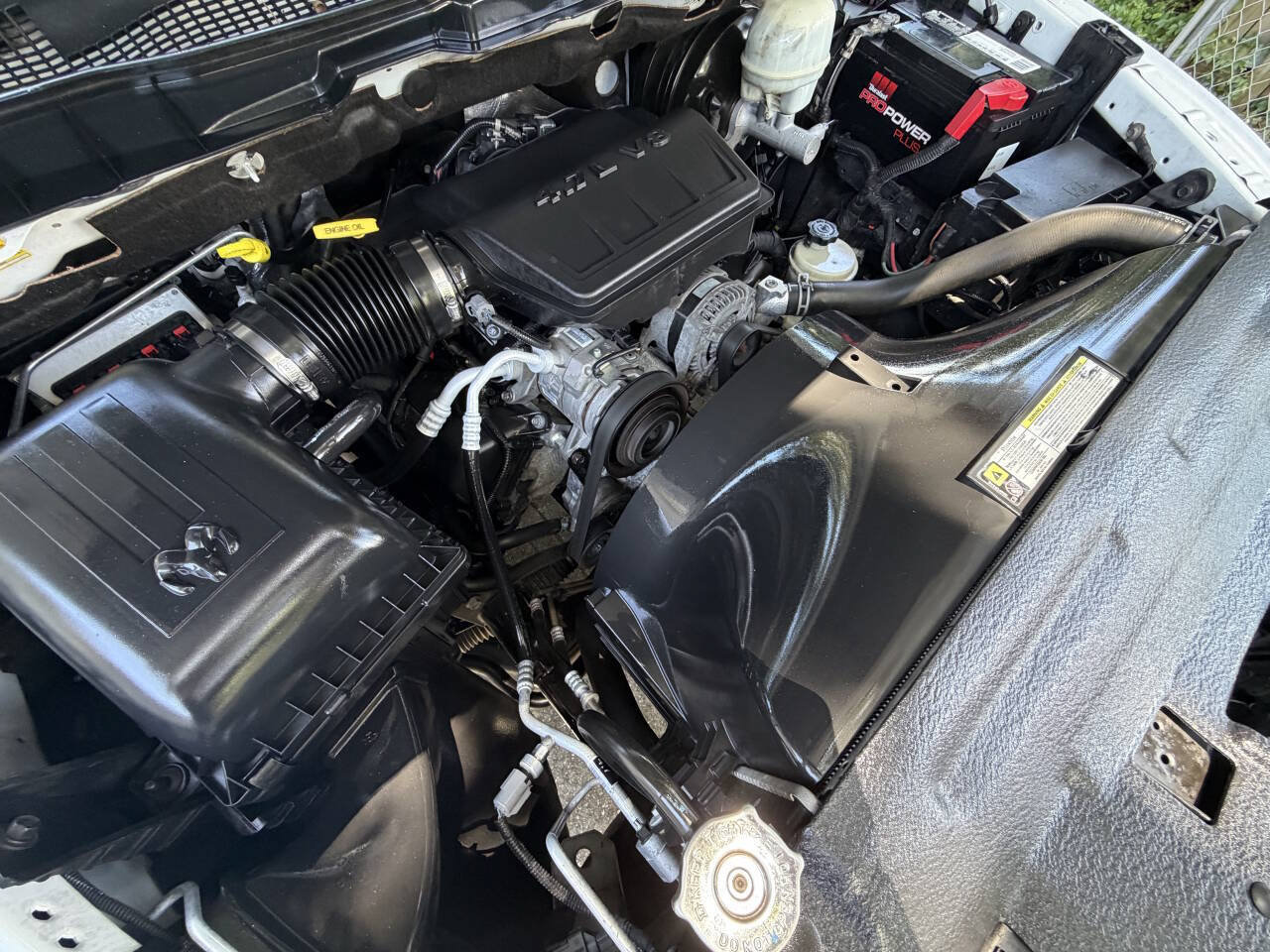 Used 2011 RAM 1500 Classic SLT w/ Remote Start & Security Group RWD image 18