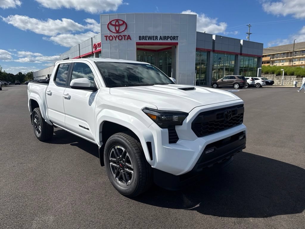 New 2026 Toyota Tacoma TRD Sport AWD/4WD image 2