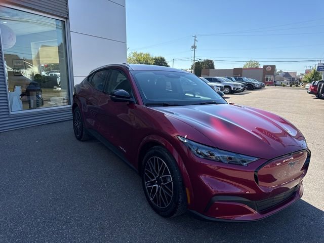 New 2025 Ford Mustang Mach-E Premium image 4