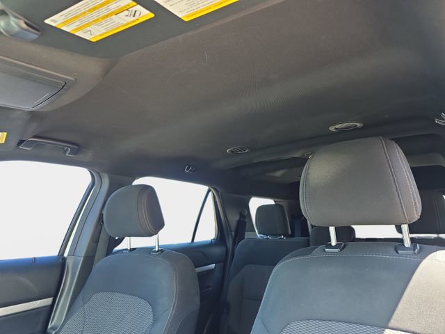 Used 2017 Ford Explorer XLT AWD/4WD image 34