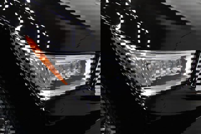 Used 2017 Acura MDX FWD w/ Tech & Entertainment image 7