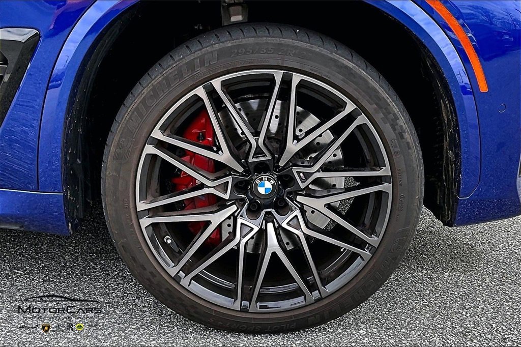 Used 2024 BMW X5 M Competition image 31