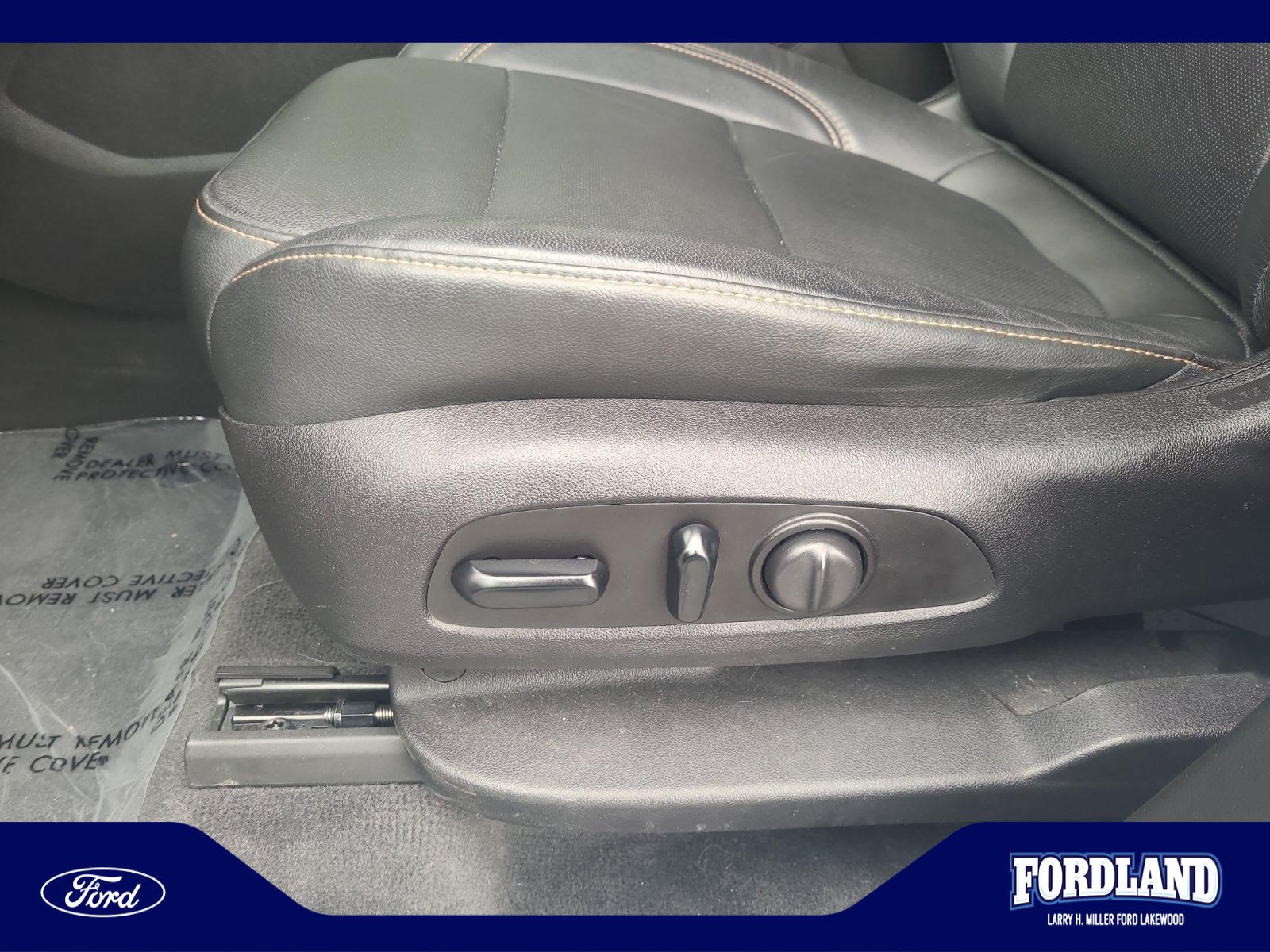 Used 2019 Chevrolet Traverse Premier w/ LPO, Floor Liner Package AWD/4WD image 14