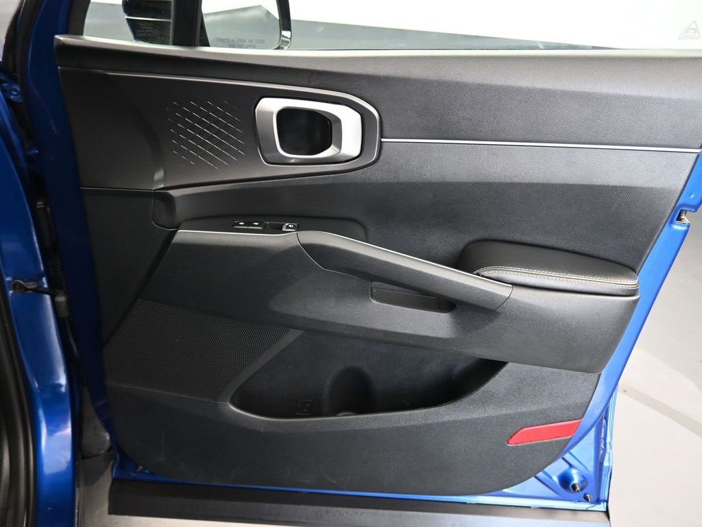 Used 2022 Kia Sorento S image 50