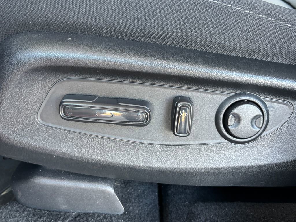 Used 2025 Honda CR-V EX image 24