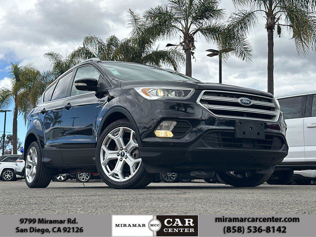 Used 2019 Ford Escape Titanium FWD video 1