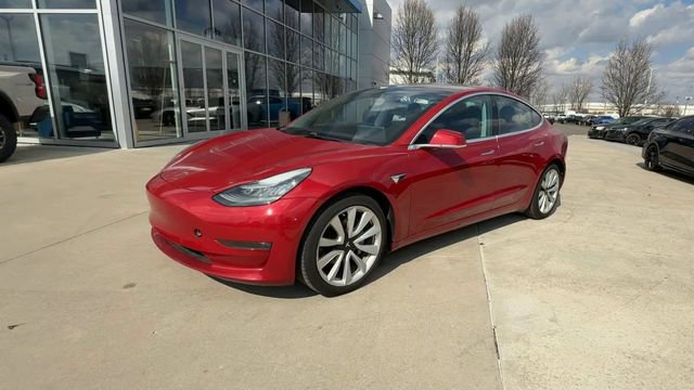 Used 2018 Tesla Model 3 Long Range image 4