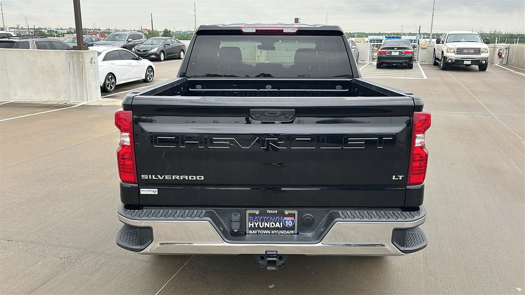 Used 2025 Chevrolet Silverado 1500 LT RWD image 11