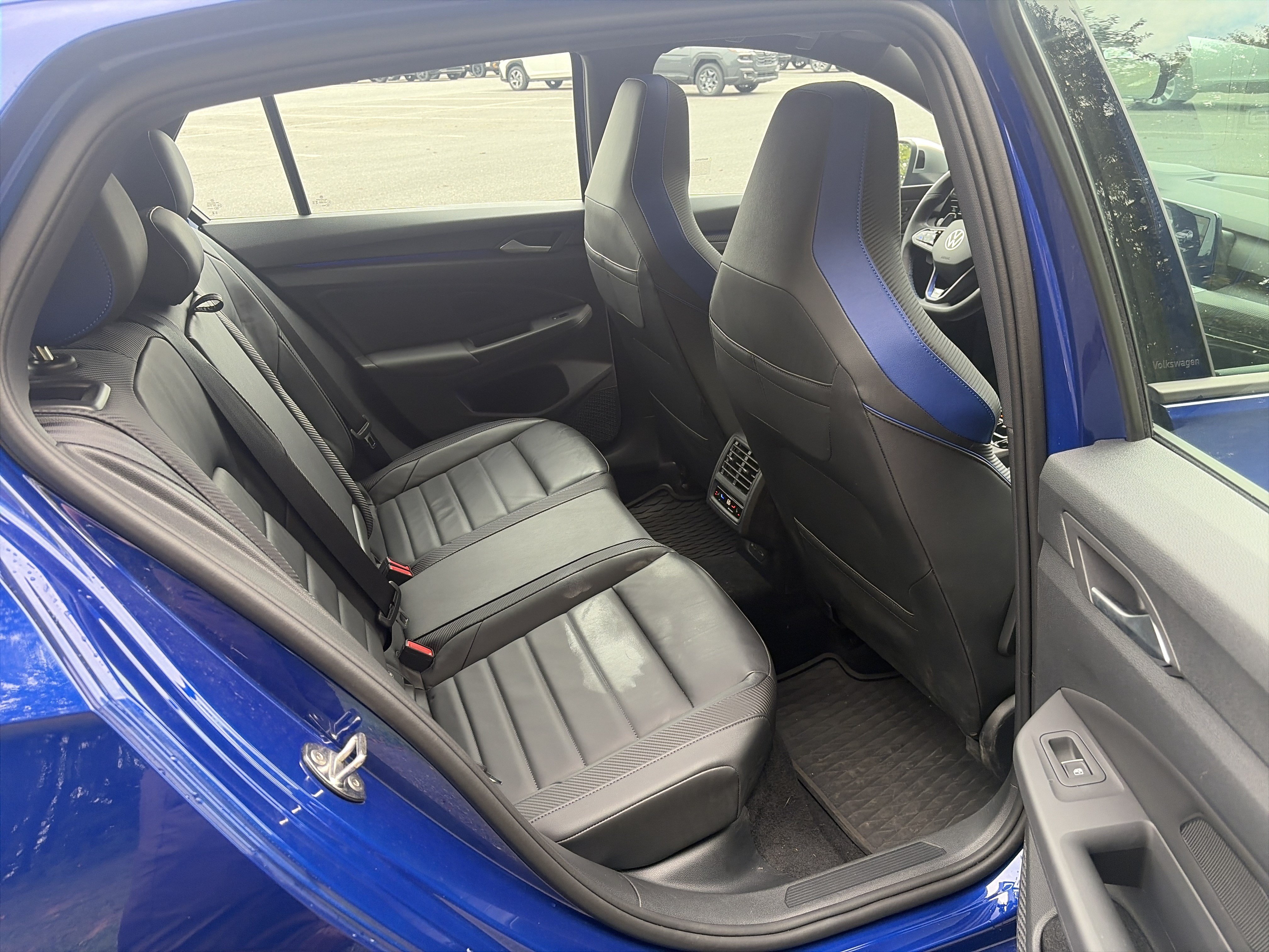 Used 2024 Volkswagen Golf R AWD/4WD image 24