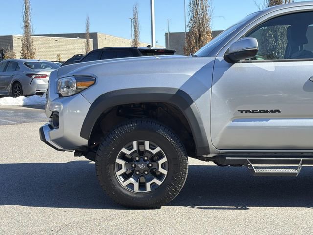 Used 2023 Toyota Tacoma SR image 15