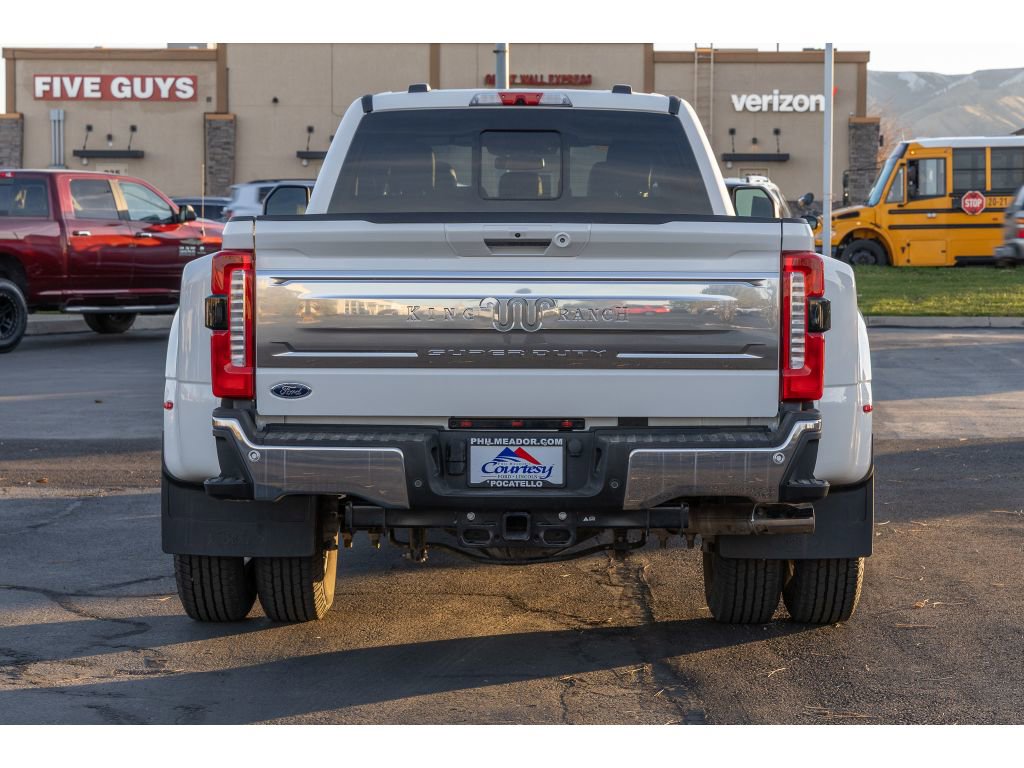 Used 2024 Ford F350 King Ranch w/ Chrome Package image 4