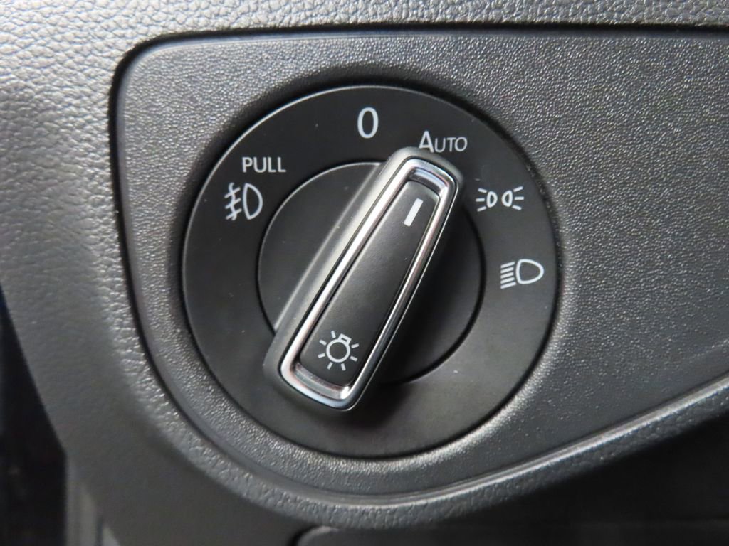 Used 2019 Volkswagen Atlas SEL Premium AWD/4WD image 50