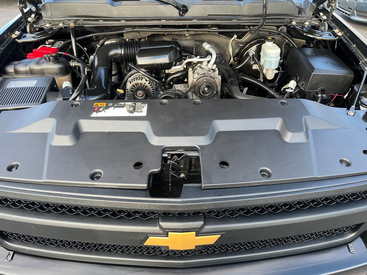 Used 2012 Chevrolet Silverado 1500 W/T RWD image 36