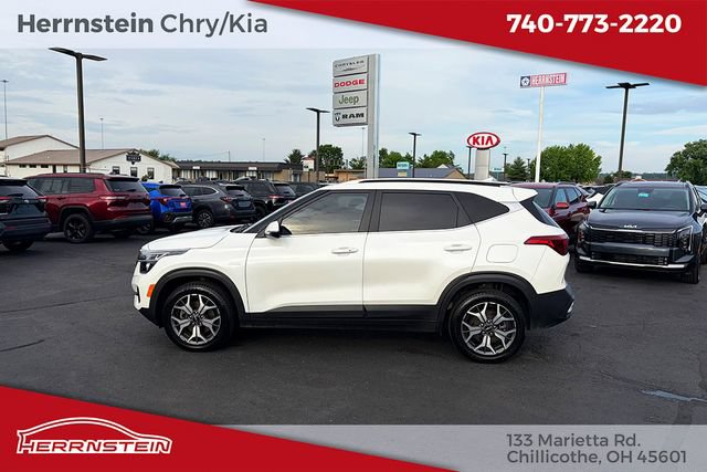 Used 2023 Kia Seltos EX AWD/4WD image 4